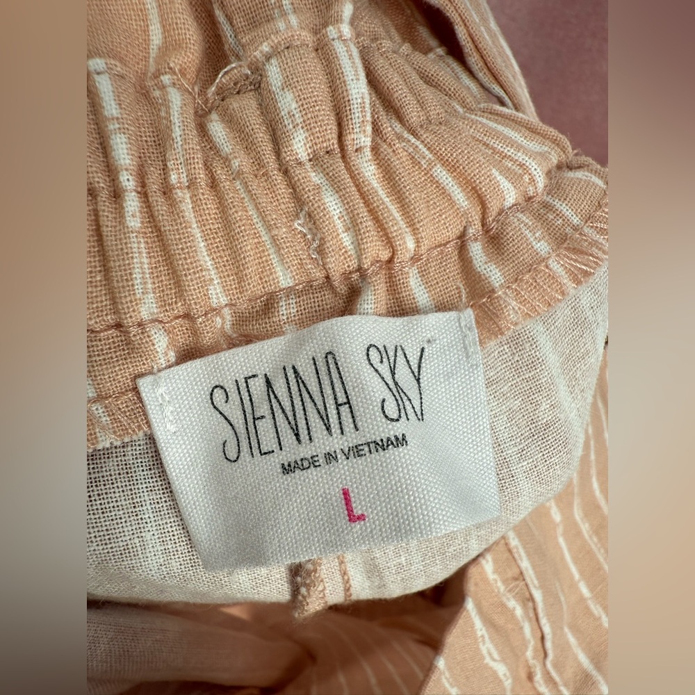 NWOT Sienna Sky Striped Pants - Picture 9 of 9